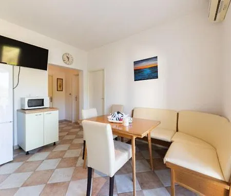 Matas Apartment Trogir